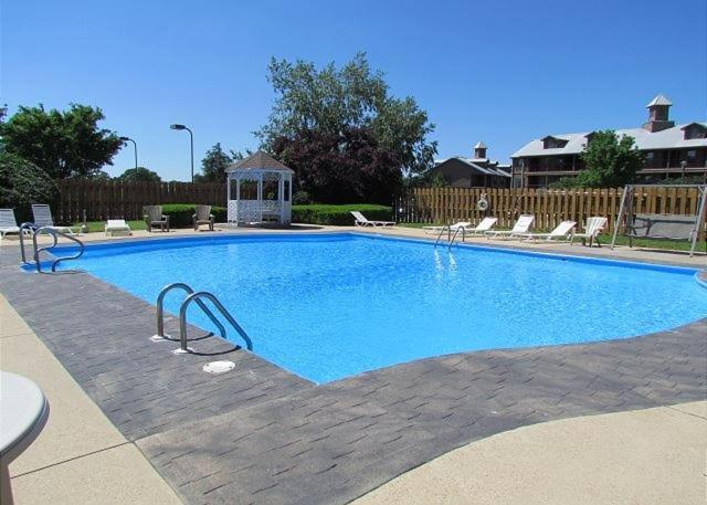 West Rockford Condo 140 Branson Extérieur photo